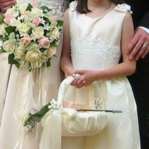 Mon Cheri Flower Girl Dress sz 8 - Picture 11 of 13